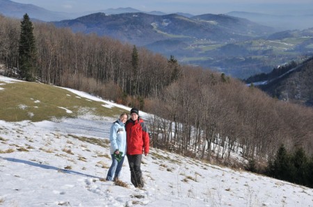 Nochmals eine Selbstauslöser-Aufnahme, im Hintergrund das Gölsental