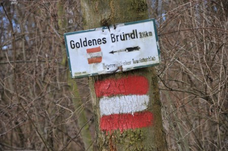 3 1/2 km bis zum Goldenen Bründl