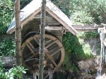 Neu instandgesetzte alte Mühle am Mühlbach